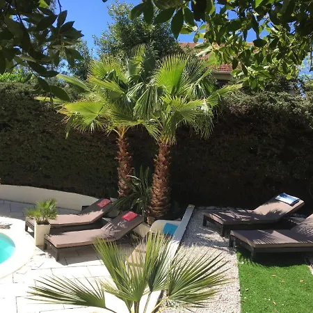 Bed & Breakfast Bed,kitchen And Swimming Pool Esterel 2*